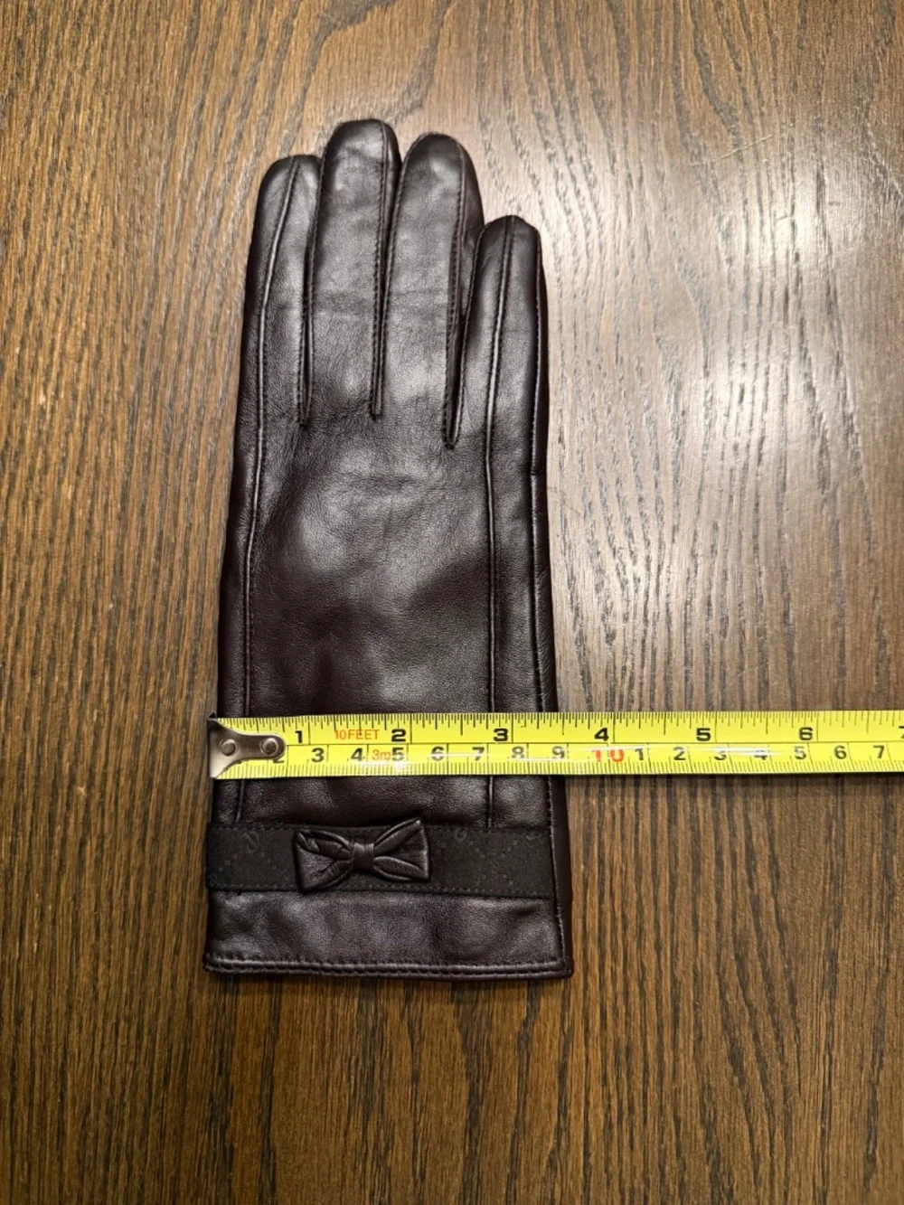 NWOT Pierre Cardin Women’s Leather Gloves Bow Accent Brown - Size S